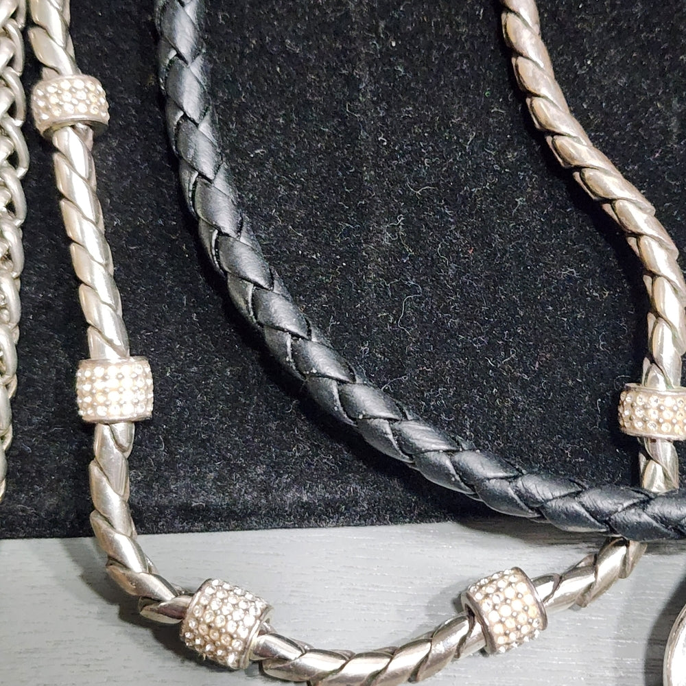 Fashion costume jewelry lot necklaces and bracelets some silver tone