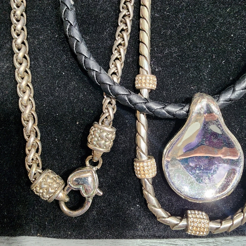 Fashion costume jewelry lot necklaces and bracelets some silver tone