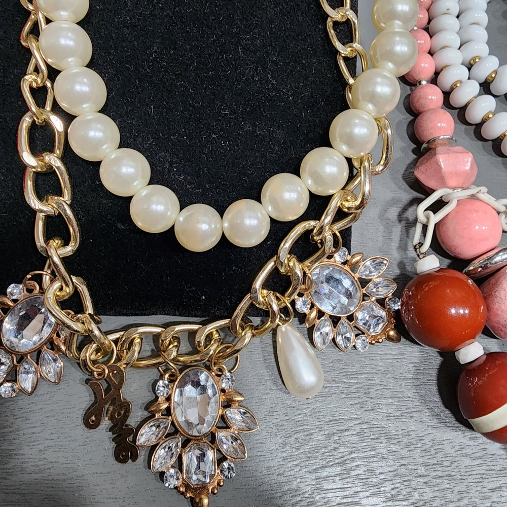 Lot of Fashion costume jewelry chunky necklaces vintage inspired
