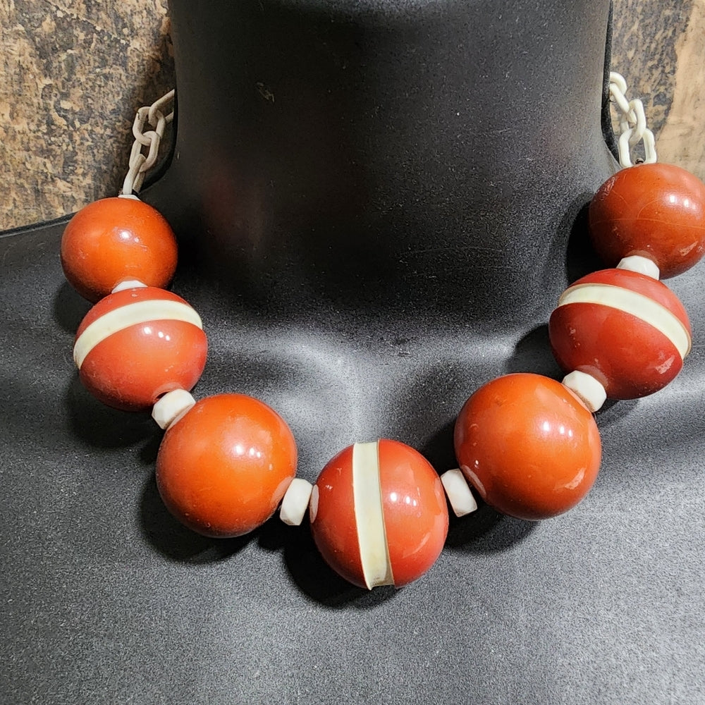 Lot of Fashion costume jewelry chunky necklaces vintage inspired