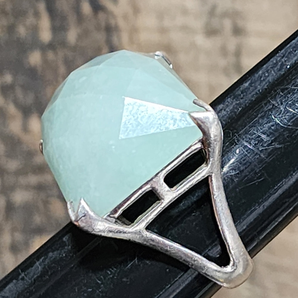 Statement sterling silver chunky ring light green stone Multifaceted size 9
