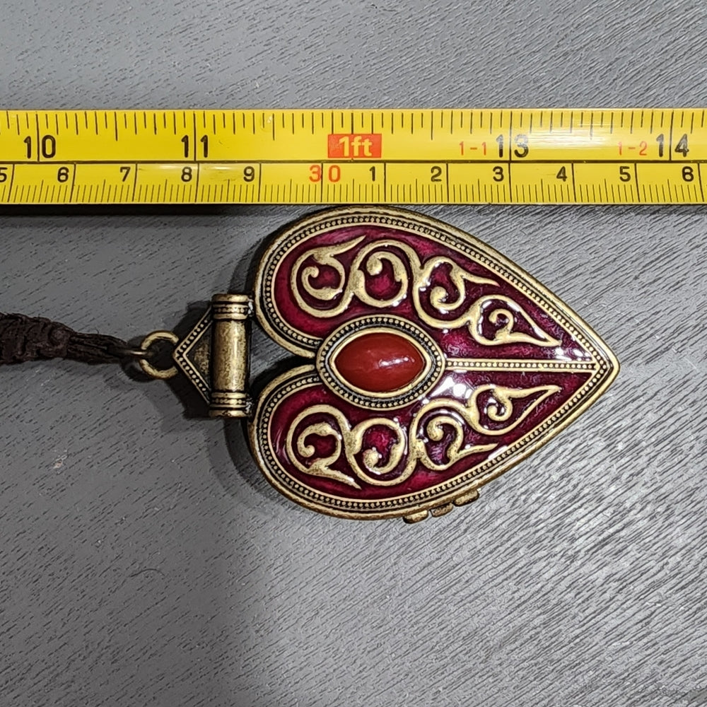 Huge red brass heart locket pendant necklace costume fashion jewelry