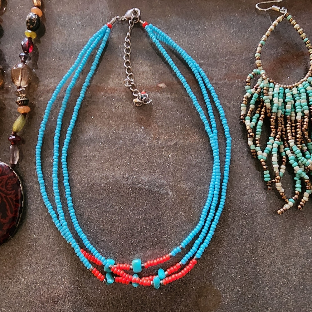 Costume Fashion jewelry bundle lot necklaces butterfly pin beaded earrings