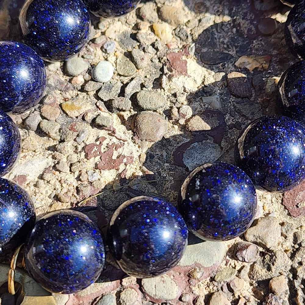 Natural blue sandstone beaded love stretch bracelet fashion costume jewelry