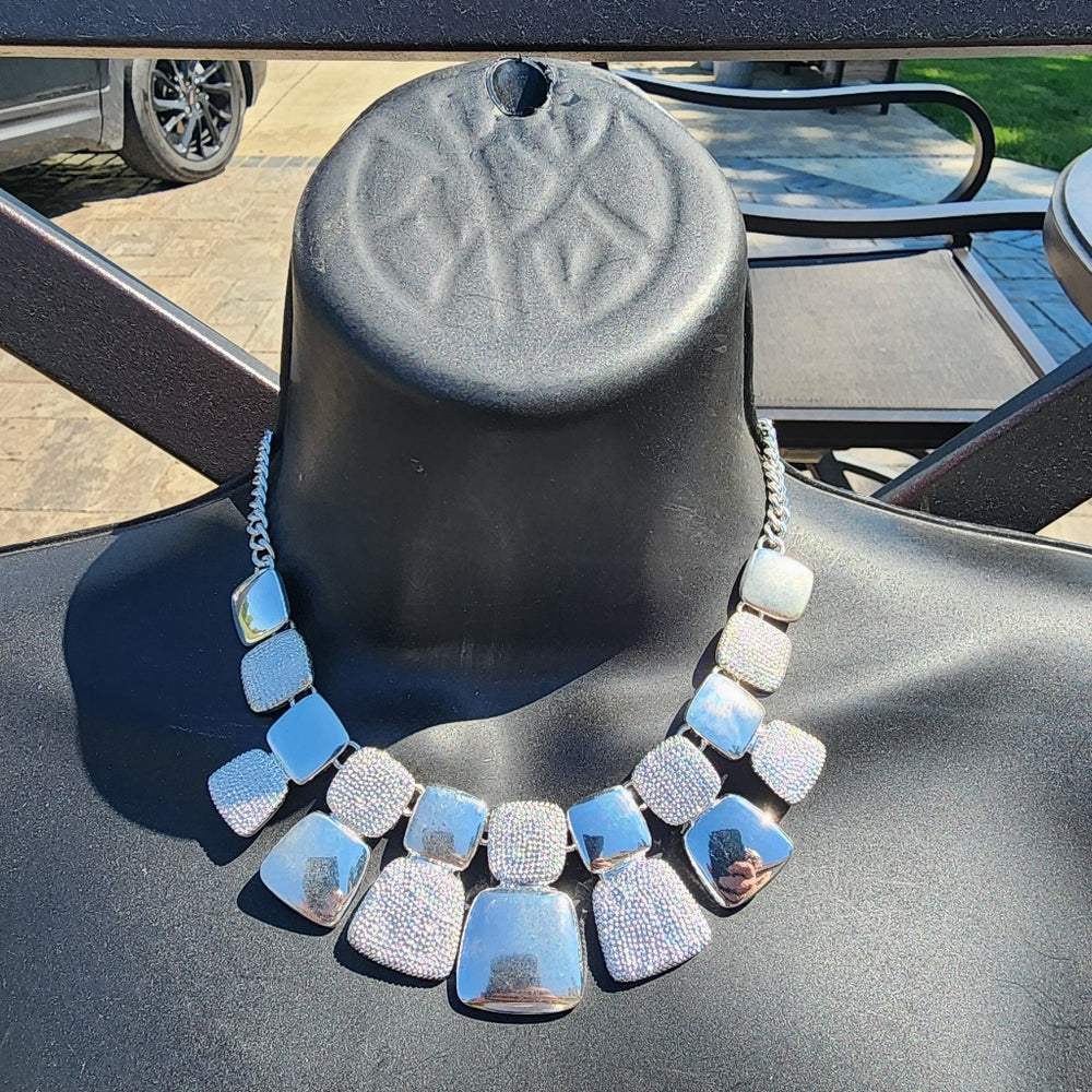 Vintage Liz Claiborne silver tone necklace bracelet matching set lot bundle