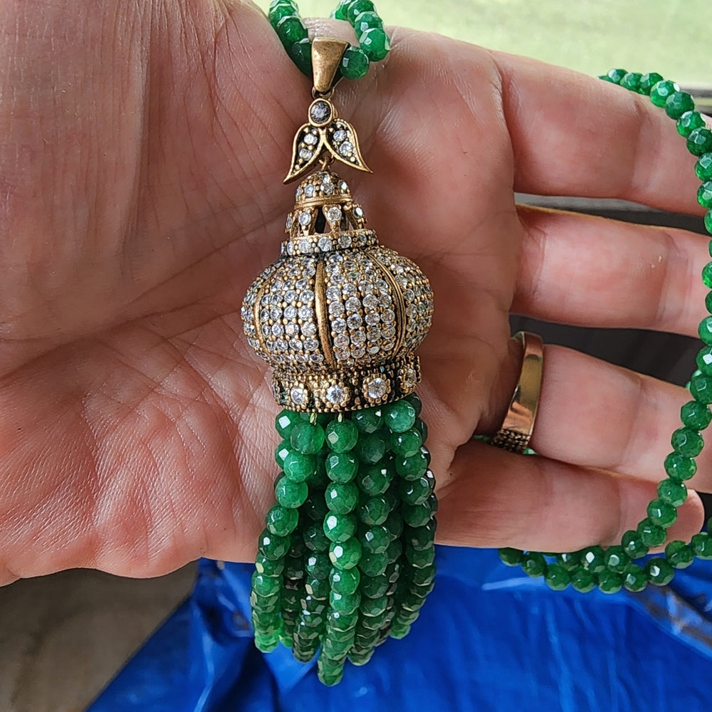 Emerald green rhinestone pendant tassel necklace jewelry