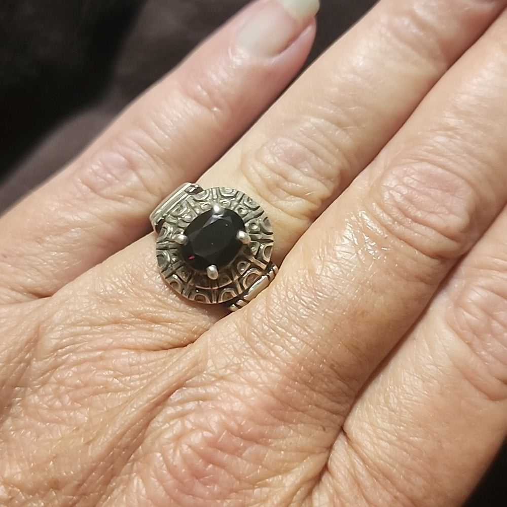 Sterling silver Garnet ring size 6.75