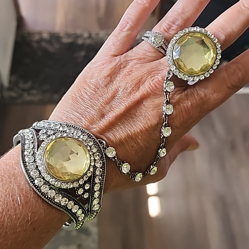 Vintage inspired bracelet ring set rhinestone fashion costume jewelry