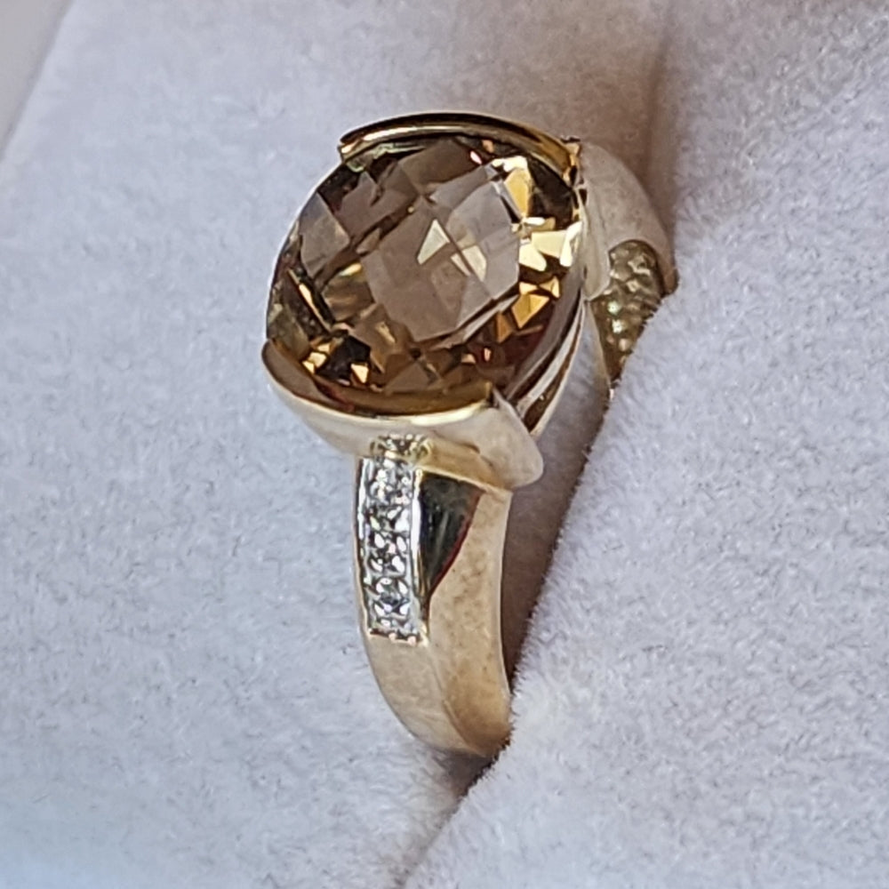 Quality JCR 10k  karat yellow gold smoky quartz ring size 6.75