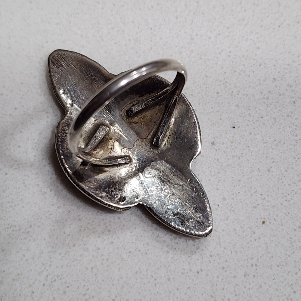 Sterling silver Native American Artist signed ring size 7.5 turquoise mo…