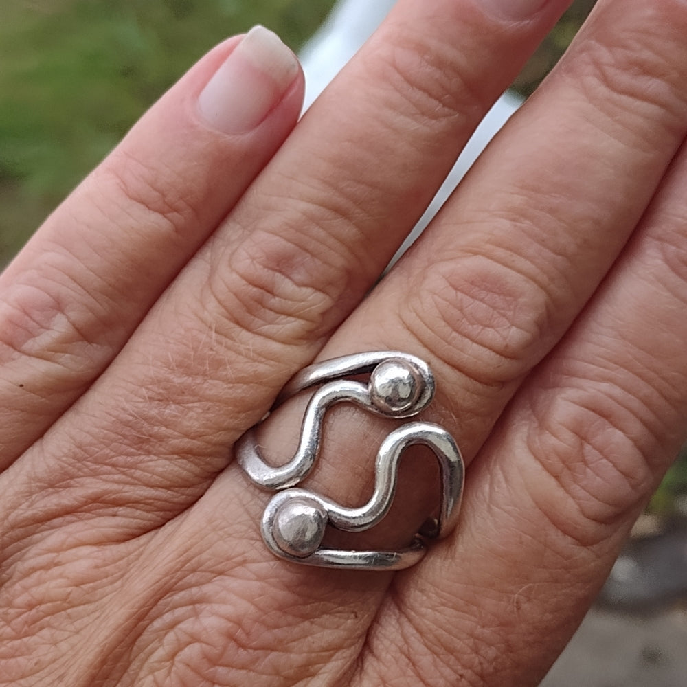 Sterling silver modernist Mid Century geometric type ring size 8.5