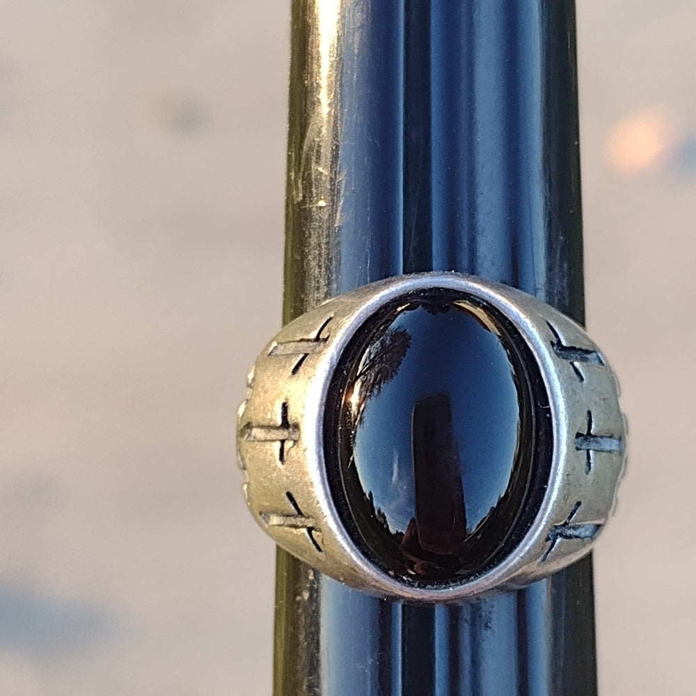 Vintage biker sterling silver ring with Black stone and crosses size 6 fine jewe