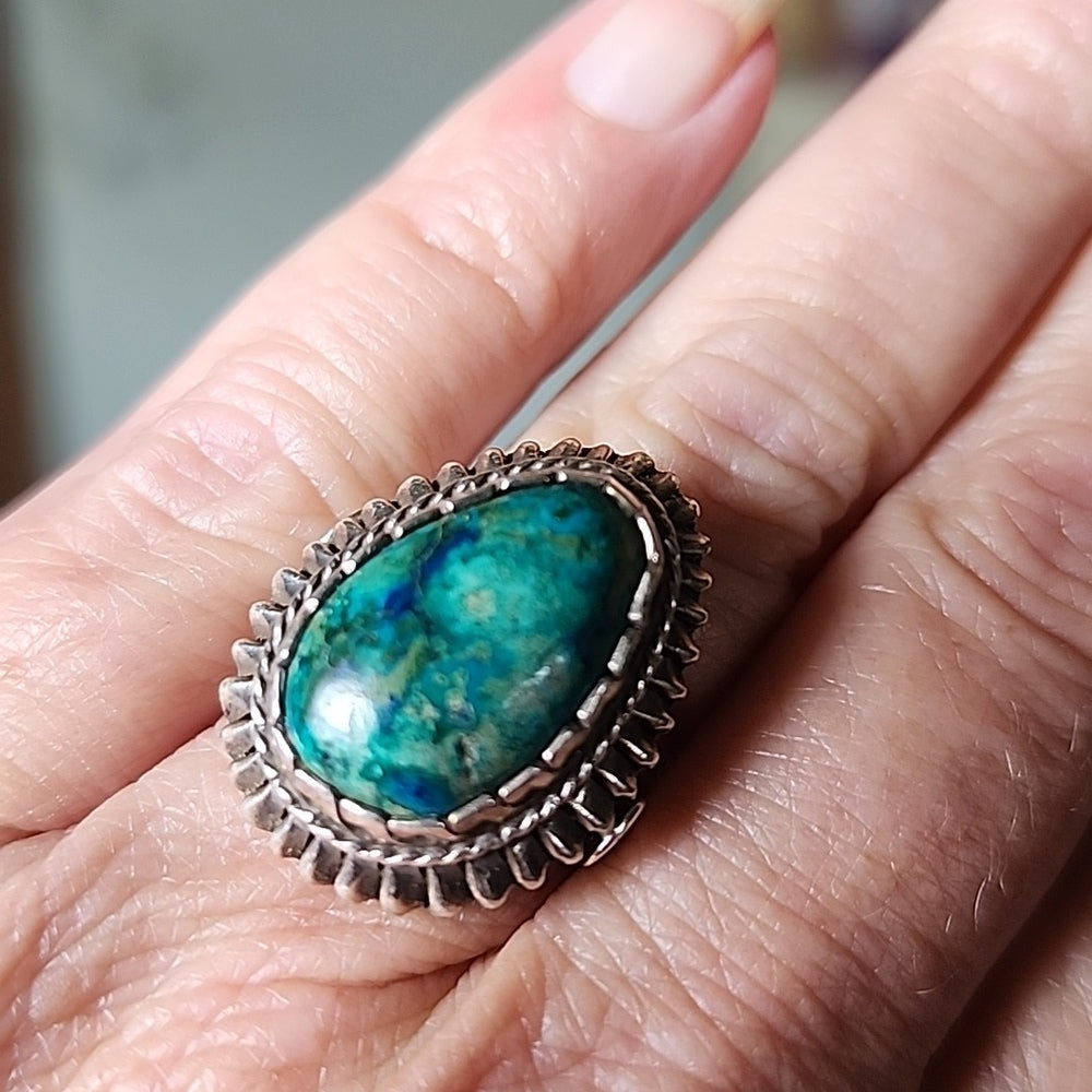 Vintage sterling silver Native American turquoise ring size 7 Robin egg blue