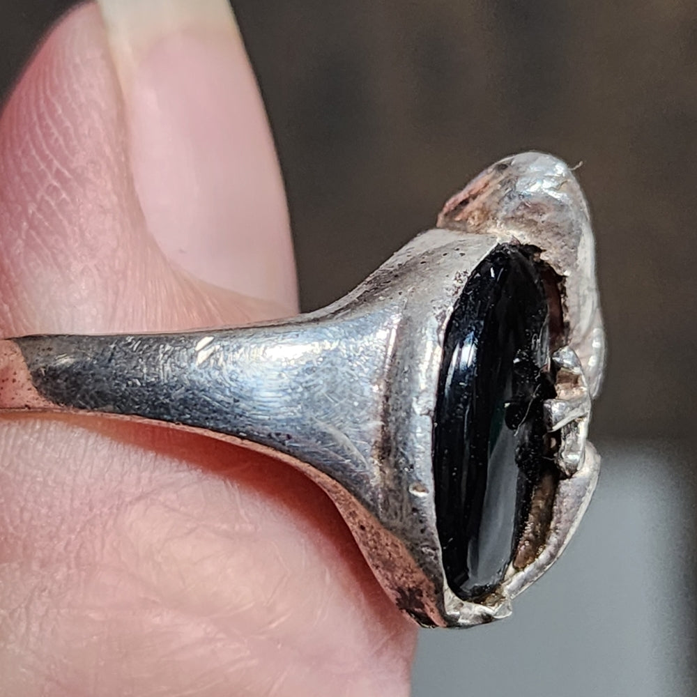 Sterling silver frog ring with black onyx Stone size 8 unisex men woman jewelry