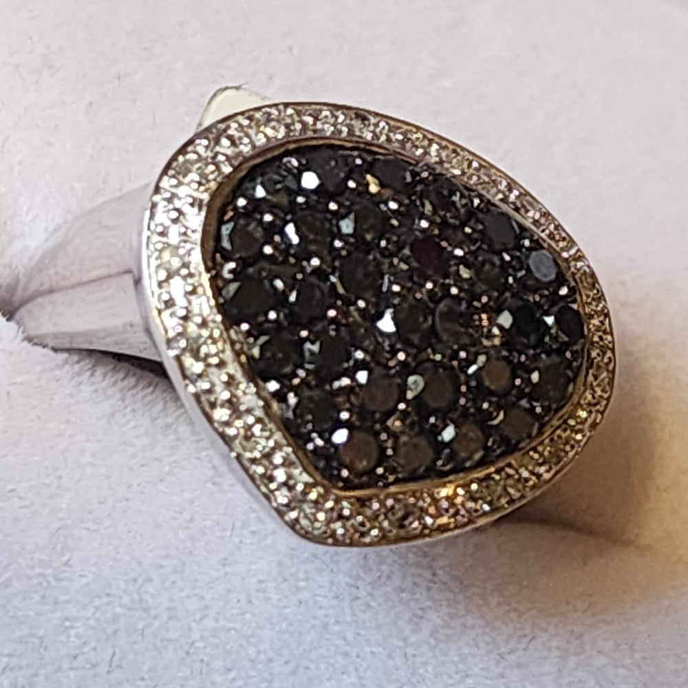 10k karat white gold black and clear diamond ring size 6 retails for ove…