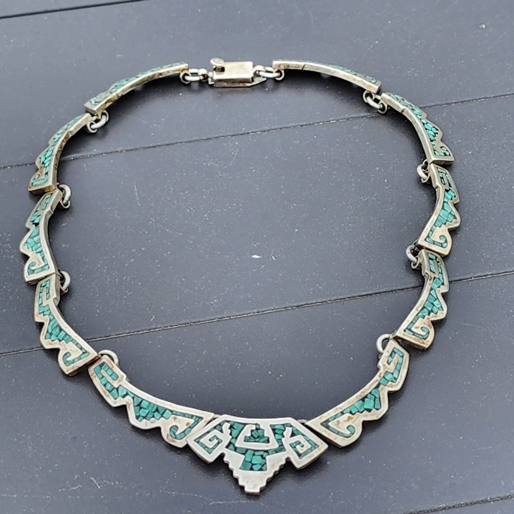 Vintage Taxco Mexico Sterling Silver Crushed turquoise inlay Necklace jewelry