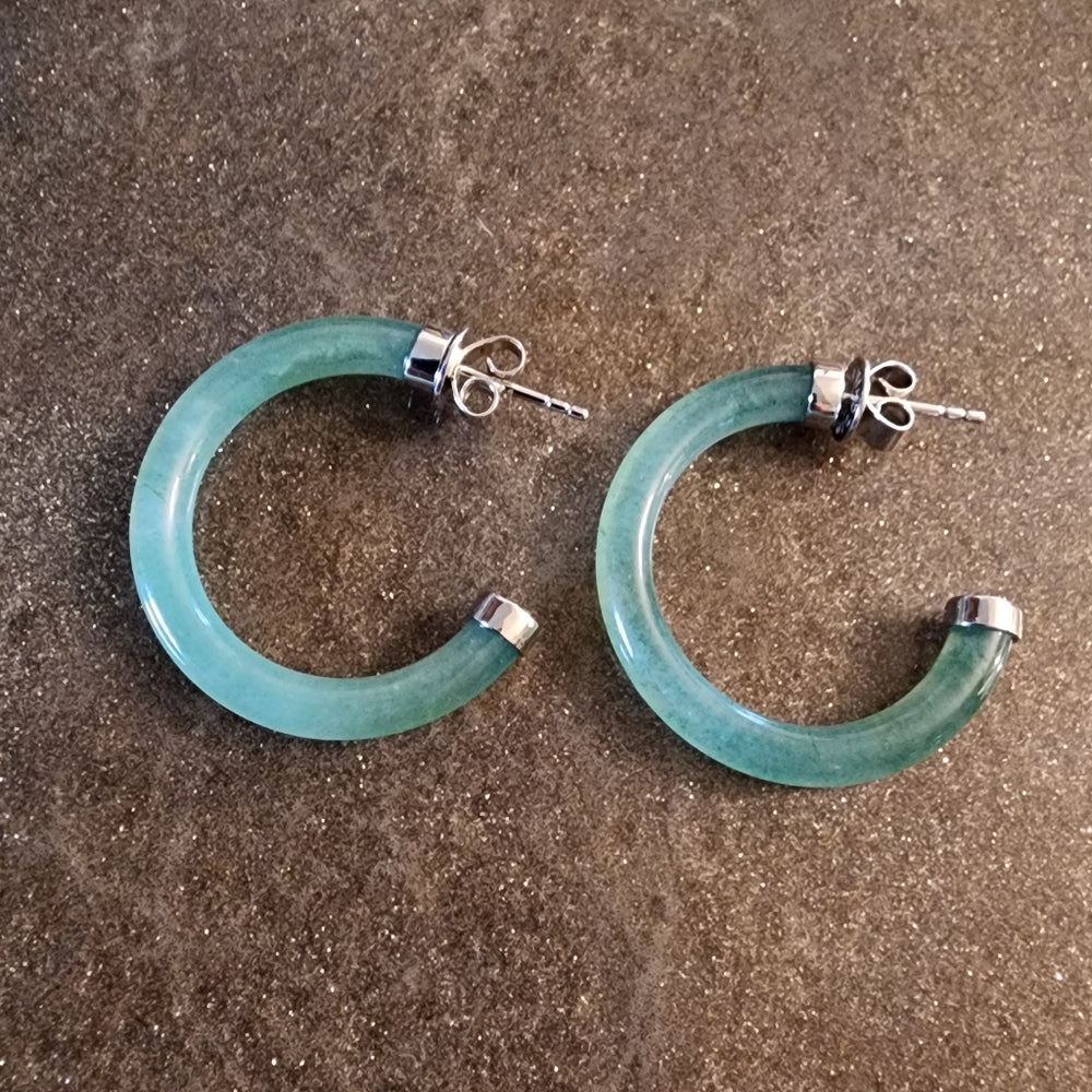 Sterling Silver post earrings green jade or glass hoops Fine Fashion Jewelry