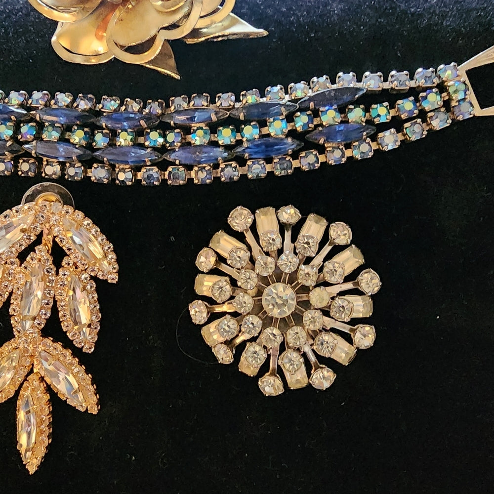 Fashion rhinestone costume jewelry 4pc lot earings bracelets brooch
