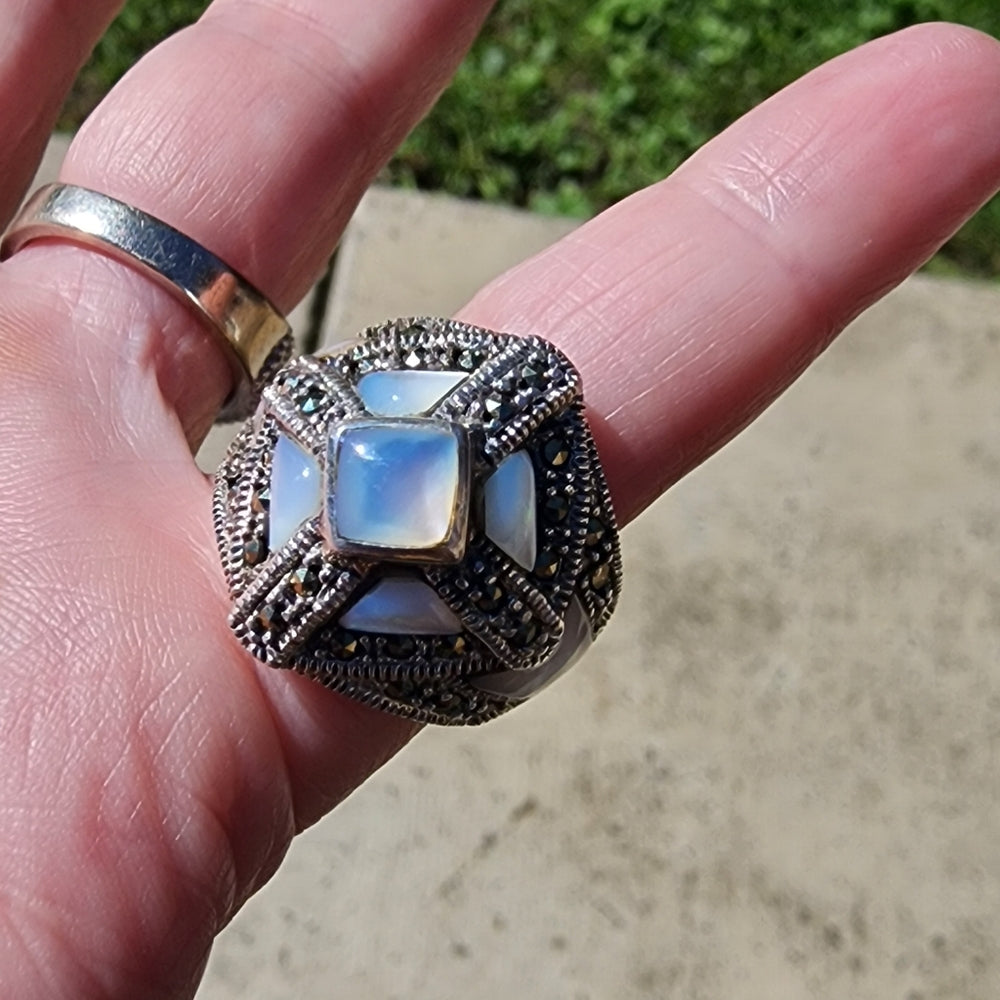 Sterling silver Ross Simons Ring sz 6 marcasite and MOP Fine Jewelry