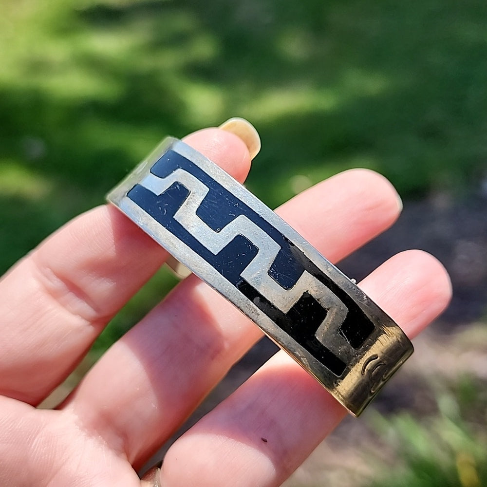Vintage old sterling silver Native American Mexican? cuff bracelet ename…