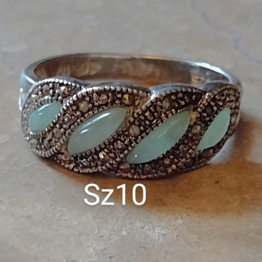 Vintage sterling silver and Marcasite ring size 10 possibly jade stones