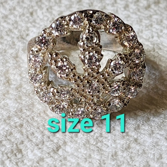 Unisex sterling silver ring size 11  pot leaf or Ohio buckeye leaf