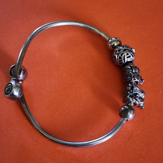 Vintage Chamilia Cham sterling silver charm bracelet with charms