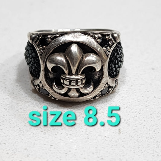Sterling silver Stingray leather fleur-de-lis black zirconia size 8.5 unisex