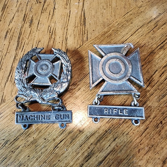 World War2 army military insignias rifle machine gun sterling silver