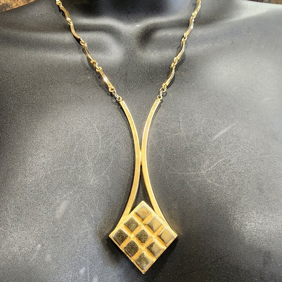 Costume fashion jewelry gold tone drop pendant statement necklace
