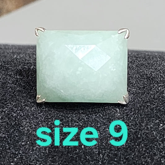 Statement sterling silver chunky ring light green stone Multifaceted size 9