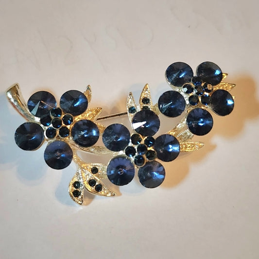 Blue Austrian crystal flower floral scarf pin brooch fashion costume jewelry