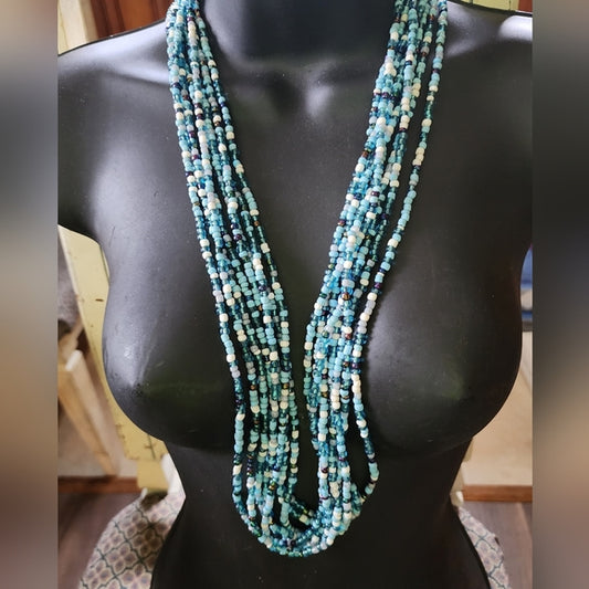Costume fashion jewelry glass beaded necklace turquoise blue tones