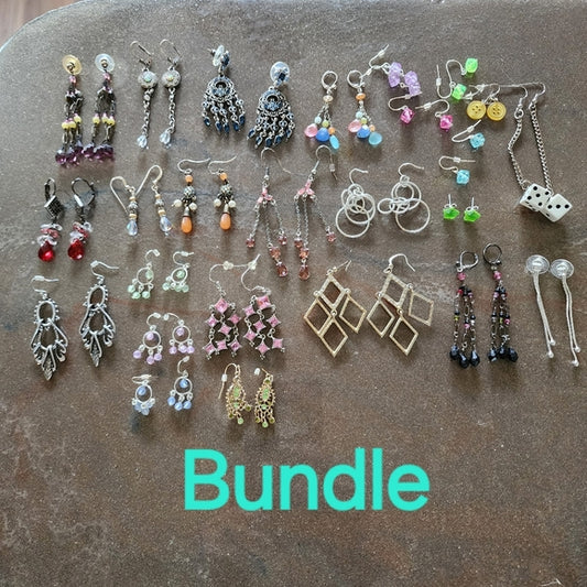Bundle lot fashion costume jewelry pierced earrings dangle rhinestone dice