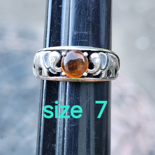 Vintage sterling silver Amber stone Lucky elephant ring size 7
