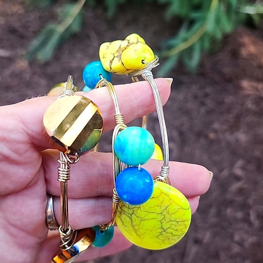 Yellow bronze & blue plastic gemstone  wire bangle bracelet designer fashion