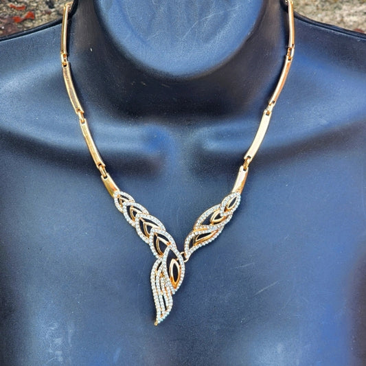 Gold tone rhinestone necklace  bridal wedding engagement party jewelry