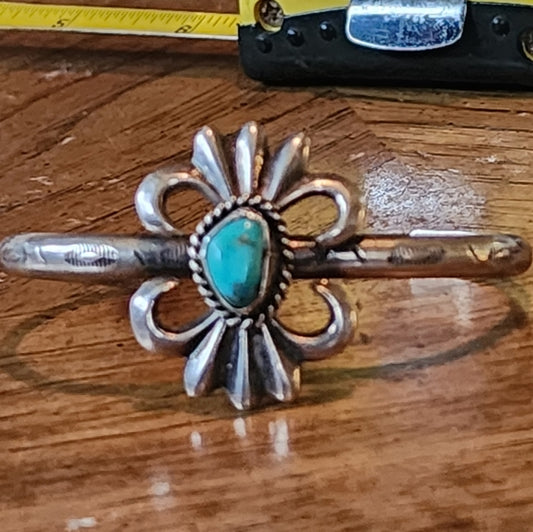 Vintage sterling silver Native American turquoise cuff bracelet