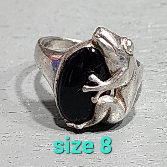 Sterling silver frog ring with black onyx Stone size 8 unisex men woman jewelry