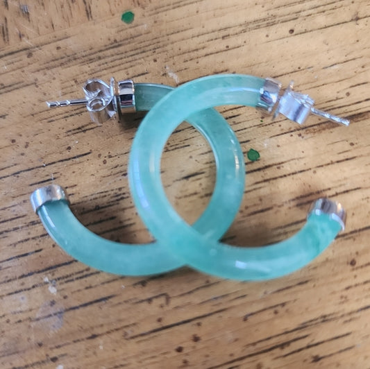 Sterling Silver post earrings green jade or glass hoops Fine Fashion Jewelry