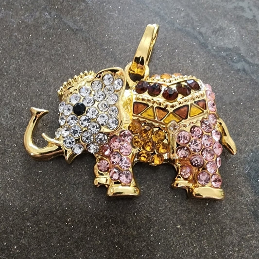 Rhinestone gold tone elephant pendant  fashion costume jewelry