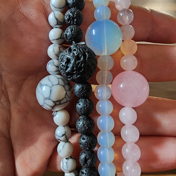 Bundle lot of 4 gemstone stretch bracelets howlite lava pink white heali…