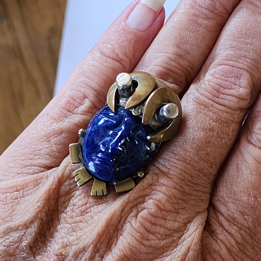 950 Silver carved face lapis ring size 7.5